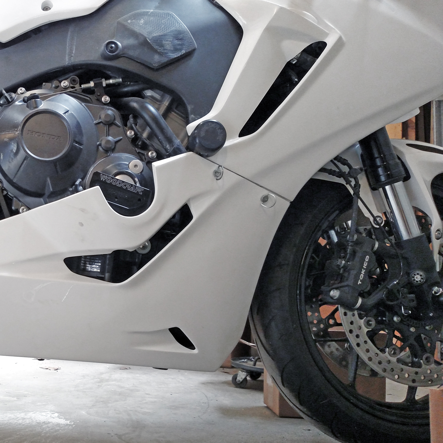 WOODCRAFT CBR1000RR (2017+) Frame Slider Kit (501199 Pucks Included)